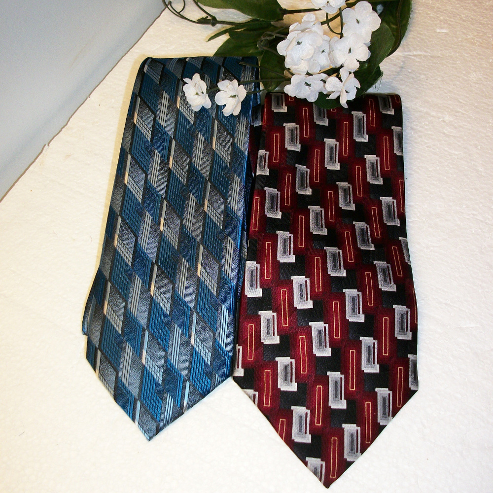 PIERRE CARDIN Mens Ties Lot of 2 Red & Blue Prints